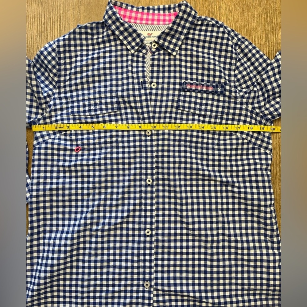 Vineyard Vines Women’s Outdoor Performance Long Sleeve Blue Gingham Button Down - Picture 10 of 12
